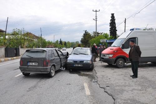 Kazada yaralanan çocuk: Ne olur ağlama anne