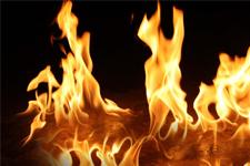 Serdivan'da yangın paniği, apart daire alev alev