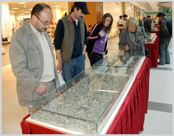 Savaş Malzemeleri Sergilendi Savaş Malzemeleri Sergilendi