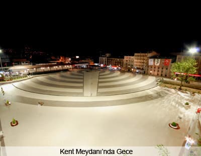 İşte Yeni Kent Meydanı İşte Yeni Kent Meydanı